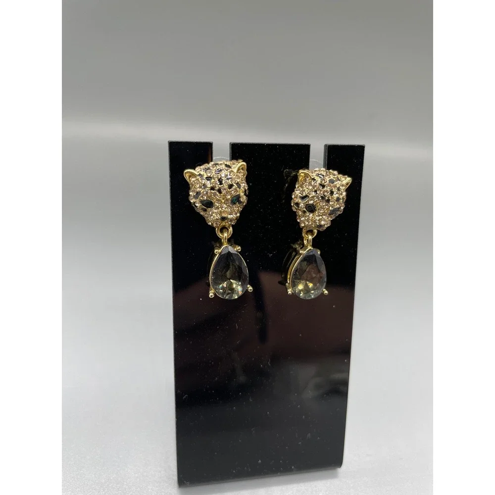 N/A gold tone